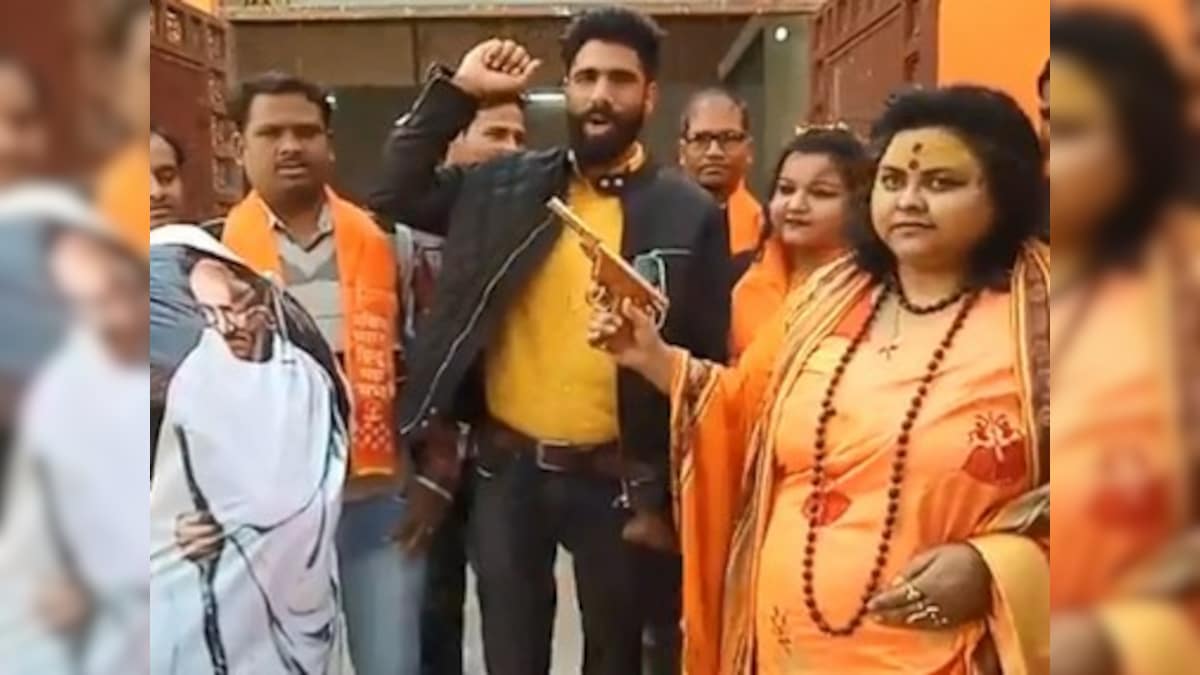 Hindu Mahasabha leader Puja Shakun Pandey, who shot at Mahatma Gandhi effigy, arrested in Aligarh and sent to jail