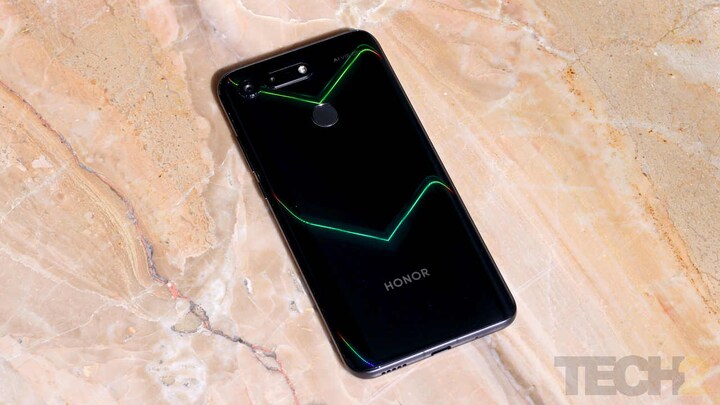 Honor View 20 first impressions: Locking horns with the OnePlus 6T