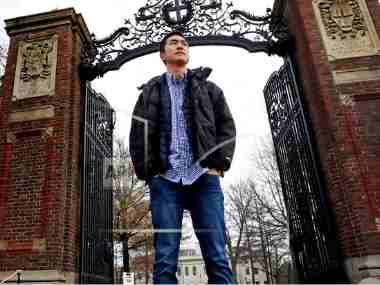 First 'Dreamer' to win Rhodes scholarship, South Korean Harvard graduate Jin Park fears he may not be able to return to US First 'Dreamer' to win Rhodes scholarship, South Korean Harvard graduate Jin Park fears he may not be able to return to US