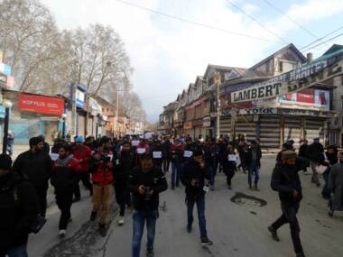 Editor's Guild issues statement on barring of Kashmiri journalists from R-Day event; calls it 'State-sponsored attack on press freedom'