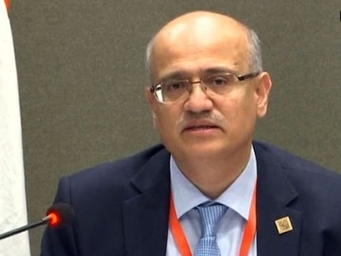 MEA summons Pakistani envoy over Foreign Minister Shah Mehmood Qureshi's phone call to Hurriyat leader MEA summons Pakistani envoy over Foreign Minister Shah Mehmood Qureshi's phone call to Hurriyat leader