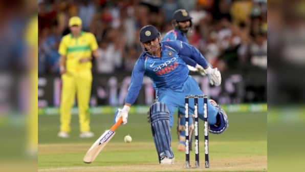 India vs Australia: Did MS Dhoni take an illegal single in visitors' win against Aussies in second ODI? Social Media debates