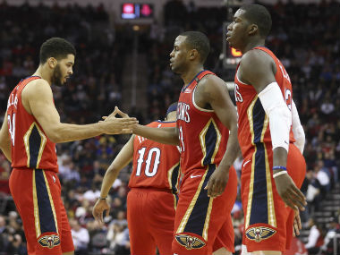 NBA: Pelicans shrug off multiple injuries to beat James Harden-led Rockets; Rudy Gay gives Spurs win with buzzer-beater NBA: Pelicans shrug off multiple injuries to beat James Harden-led Rockets; Rudy Gay gives Spurs win with buzzer-beater