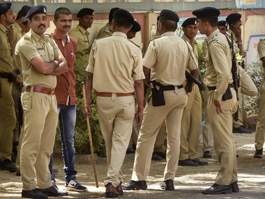 17-year-old boy 'accidentally' drowns in Uttar Pradesh's Bulandshahr; scores of people block road in Noida to protest laxity in police probe 17-year-old boy 'accidentally' drowns in Uttar Pradesh's Bulandshahr; scores of people block road in Noida to protest laxity in police probe