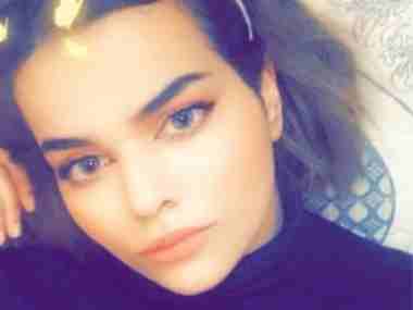 Australian minister hints that Saudi 18-year-old is likely to get asylum; United Nations says teen is a refugee Australian minister hints that Saudi 18-year-old is likely to get asylum; United Nations says teen is a refugee