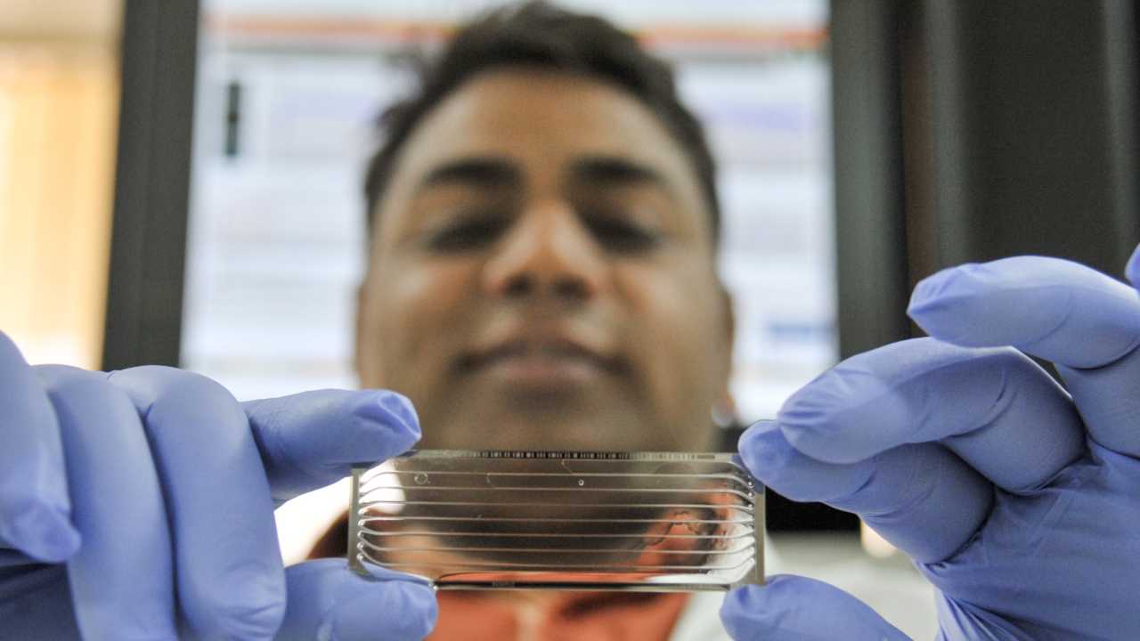 Scientist Rajeev Varshney at Center of Excellence in Genomics (CEG) at ICRISAT headquarters. Image courtesy: ICRISAT