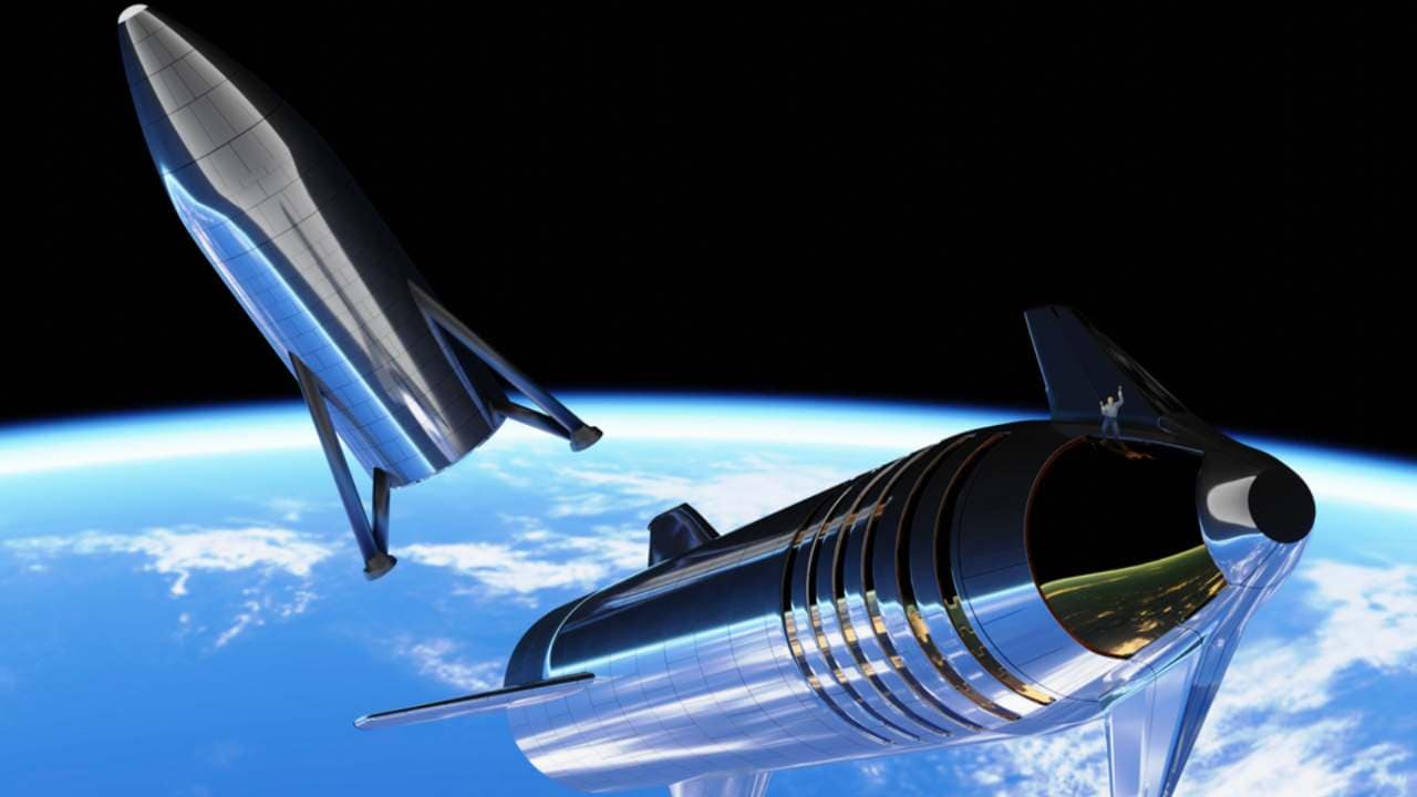 An artistic rendition of the SpaceX Starship rocket in Low-Earth Orbit. Image: SpaceX