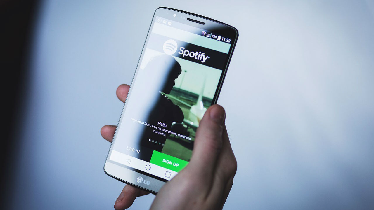 Spotify's testing a feature that lets you share control of your music queue with friends Spotify's testing a feature that lets you share control of your music queue with friends