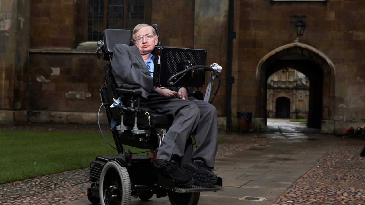 A Brief History Of Stephen Hawkings Wit On The Legends 77th Birth 4431