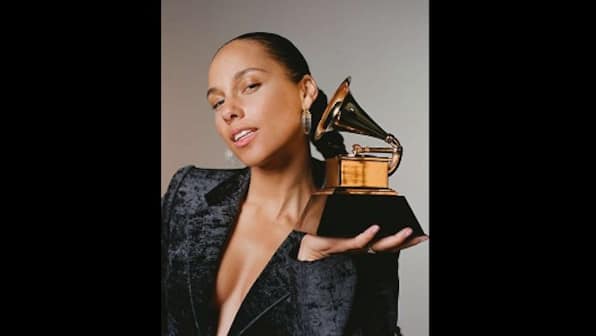 Alicia Keys roped in to host the 61st annual Grammy Awards in February