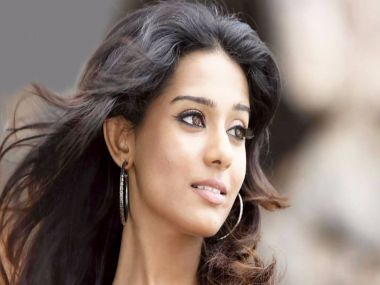 Amrita Rao on playing Meenatai in Thackeray, and why she hadn't signed a Bollywood film in last five years Amrita Rao on playing Meenatai in Thackeray, and why she hadn't signed a Bollywood film in last five years