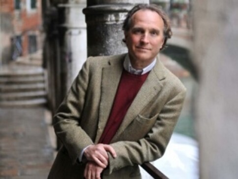 Andrea di Robilant on tracing Hemingway's relationship with his muse Adriana, travelling, and finding new stories Andrea di Robilant on tracing Hemingway's relationship with his muse Adriana, travelling, and finding new stories