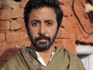 Soni Razdan, Pritish Nandy lobby for certification of filmmaker Ashvini Kumar's No Fathers in Kashmir Soni Razdan, Pritish Nandy lobby for certification of filmmaker Ashvini Kumar's No Fathers in Kashmir