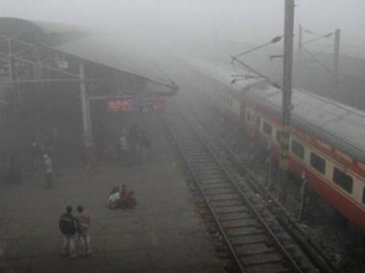 Delhi pollution: Thick blanket of fog develops over national capital; 10 trains delayed as air quality remains ‘very poor’
