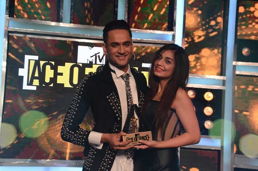 Former Splitsvilla Contestant Divya Agarwal Wins MTV Ace Of Space Former Splitsvilla Contestant Divya Agarwal Wins MTV Ace Of Space