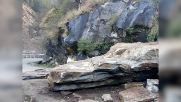 Hundreds of tourists stuck in Himachal Pradesh's Bir Billing landslide rescued by district authority