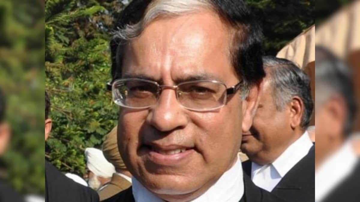 Justice Sikri wants controversy surrounding removal of CBI chief to 'die', senior lawyers say unfair to target him