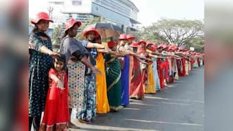 50 lakh-plus women participate in 620-km Vanitha Mathil in Kerala; 3 cops injured after BJP-RSS workers try to break women's wall