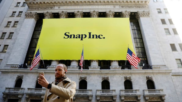 Snap Inc says Snapchat users to remain at current levels this quarter