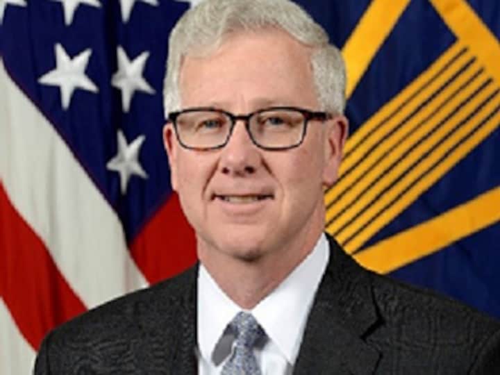 Pentagon Chief of Staff Rear Admiral Kevin Sweeney resigns, says 'time is right' to return to private sector