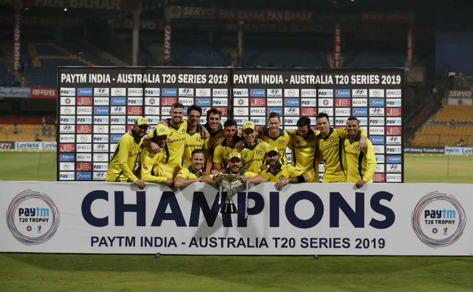Glenn Maxwell goes big as Australia clinch T20I series with seven-wicket win over India at Bengaluru Glenn Maxwell goes big as Australia clinch T20I series with seven-wicket win over India at Bengaluru