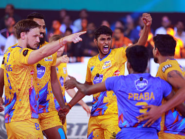 Pro Volleyball League: Spurred by Naveen Raja Jacob's heroics, Chennai Spartans edge past Black Hawks Hyderabad Pro Volleyball League: Spurred by Naveen Raja Jacob's heroics, Chennai Spartans edge past Black Hawks Hyderabad