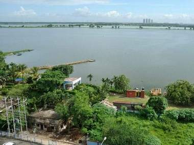 West Bengal's climate change conundrum Part II: Changing rainfall patterns have left Kolkata vulnerable to flooding; here's why West Bengal's climate change conundrum Part II: Changing rainfall patterns have left Kolkata vulnerable to flooding; here's why