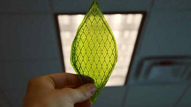 New design for artificial leaf absorbs 10 times more CO2 than natural leaves