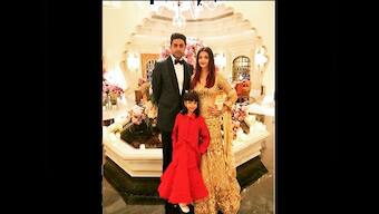 Bollywood celebrates Valentine's Day; Shah Rukh Khan shares photo of Suhana, Aaryan: Social Media Stalkers' Guide
