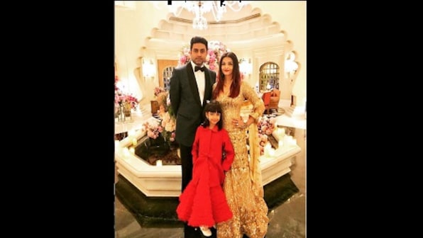 Bollywood celebrates Valentine's Day; Shah Rukh Khan shares photo of Suhana, Aaryan: Social Media Stalkers' Guide