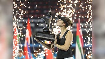 Belinda Bencic stuns Petra Kvitova in final to claim Dubai Championships victory, plans skydive to celebrate title