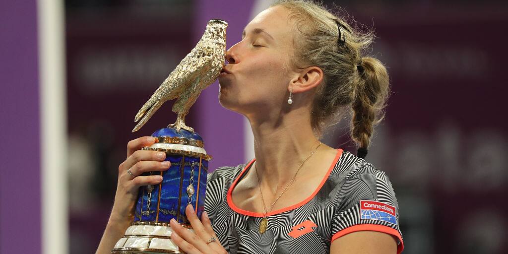 Qatar Open 2019: Elise Mertens shrugs off back pain to beat World No 3