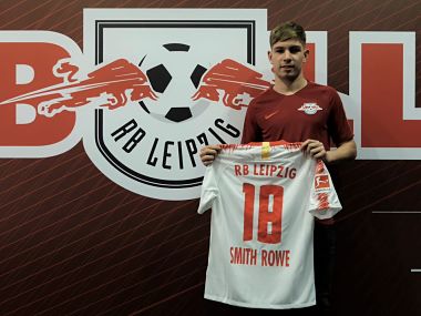 Premier League: Emile Smith-Rowe, Reece Oxford continue trend of UK youngsters heading to Bundesliga clubs Premier League: Emile Smith-Rowe, Reece Oxford continue trend of UK youngsters heading to Bundesliga clubs