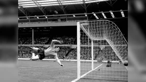 Gordon Banks dies at 81: World Cup winner foiled best in the world, from legendary Pele to peerless Geoff Hurst