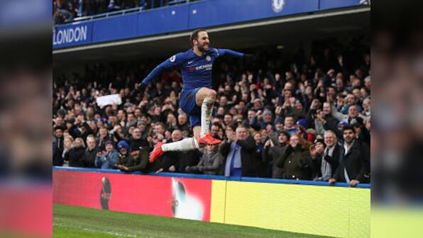 Premier League: Gonzalo Higuain opens Chelsea account with brace against Huddersfield; Tottenham Hotspur victorious