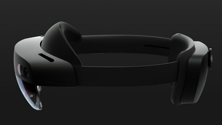Microsoft launches HoloLens 2 the second edition of its mixed reality headset