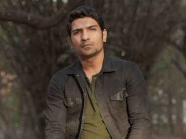 Jatin Sarna on his role in Sonchiriya and how Sacred Games made him a more recognisable actor Jatin Sarna on his role in Sonchiriya and how Sacred Games made him a more recognisable actor
