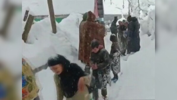 Kashmir remains cut off as heavy snowfall disrupts flight services, closes highway; avalanche warning issued for 16 districts