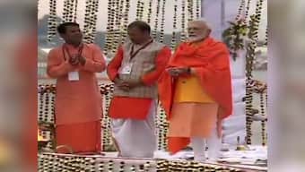 Kumbh Mela 2019: Narendra Modi takes holy dip, offers prayer at Sangam, performs Ganga aarti in Prayagraj