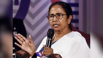 'Maddy babu master of corruption, has transformed from chaiwala to Rafalewala,' says Mamata Banerjee in blistering attack on Modi