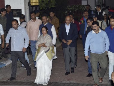 Centre Hauls Up Five Other Bengal IPS Officers For Presence At Mamata Banerjee's Dharna; May ...