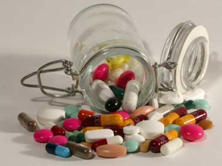 Aspirin reduces risk of blood clots, heart attacks, stroke, but increases bleeding making it a double-edged sword