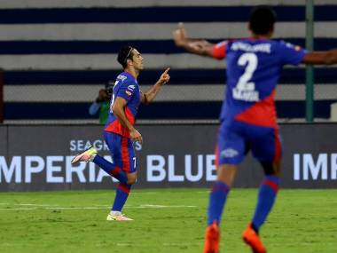 ISL 2018-19: Miku scores on return as 10-man Bengaluru FC beat FC Goa in top of the table clash ISL 2018-19: Miku scores on return as 10-man Bengaluru FC beat FC Goa in top of the table clash