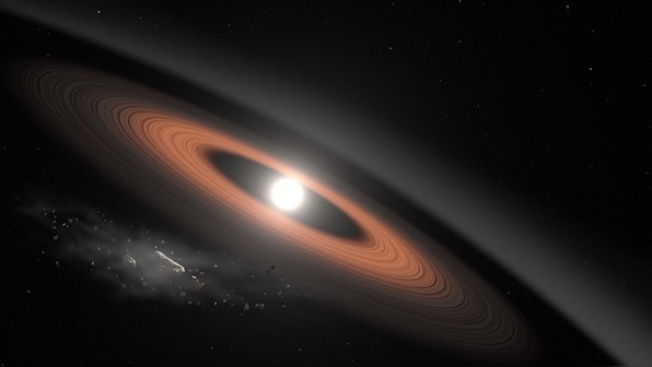Oldest, coldest known white dwarf with many rings discovered by citizen scientist