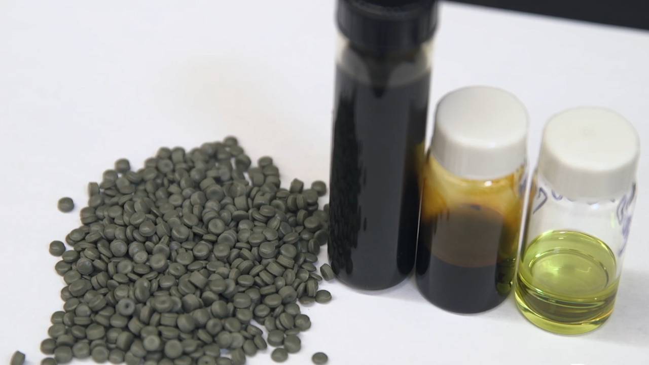 New technique can turn quarter of the world's plastic waste into clean fuel New technique can turn quarter of the world's plastic waste into clean fuel