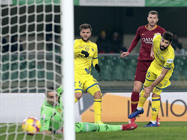 Serie A: Roma punish bottom-placed Chievo to leapfrog city rivals Lazio into fourth position Serie A: Roma punish bottom-placed Chievo to leapfrog city rivals Lazio into fourth position