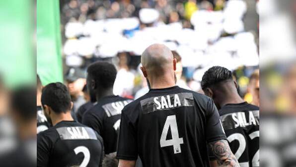 Ligue 1: Nantes let two-goal lead slip to lose to Nimes on evening of emotional gestures for Emiliano Sala