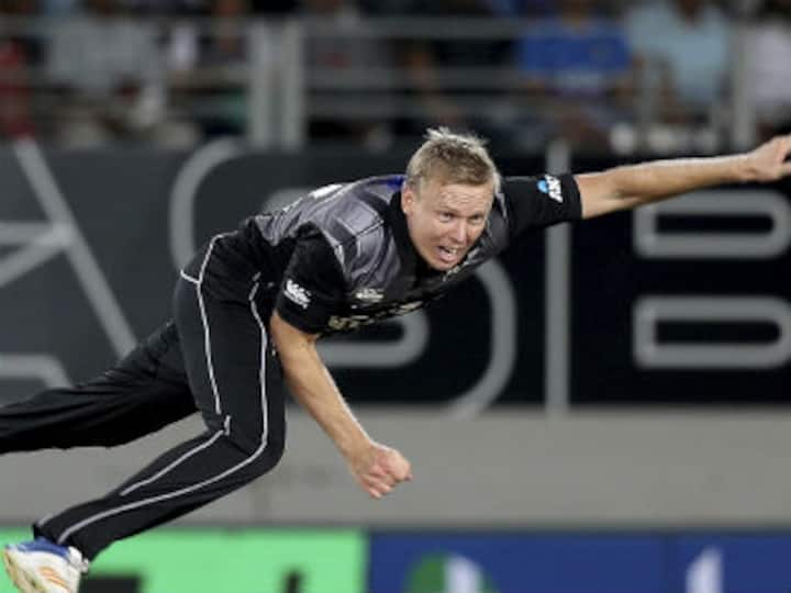 India vs New Zealand: Protesting against Scott Kuggeleijn, fans brandish #MeToo poster at Eden Park during 2nd T20I
