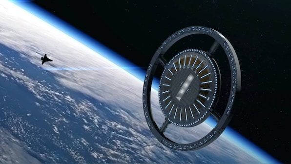 First commercial space station for tourism featured in an epic new trailer