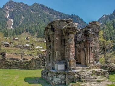 After Kartarpur Corridor, Kashmiri Pandits demand road, visas for pilgrims to visit Sharda Peeth shrine in PoK